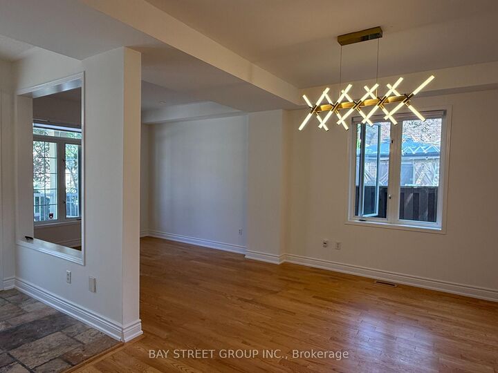 Property Photo: 39 Emery Hill Boulevard ON L6C 2W7