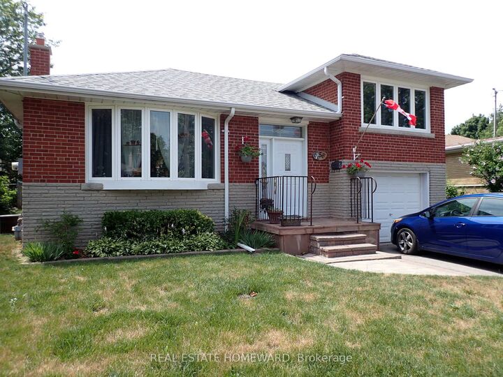 Property Photo:  56 Perivale Crescent Front  ON M1J 2C3 