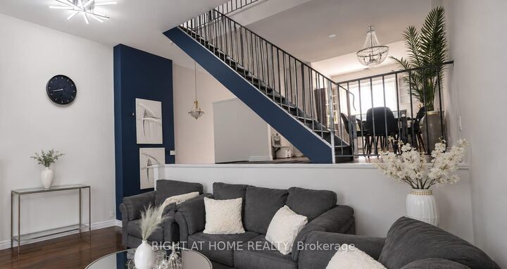 Property Photo: 589 Beechwood Drive N 32 ON N2T 2K9