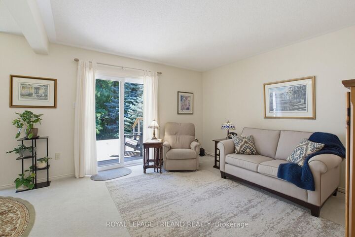 117 Bournemouth Drive — photo 1