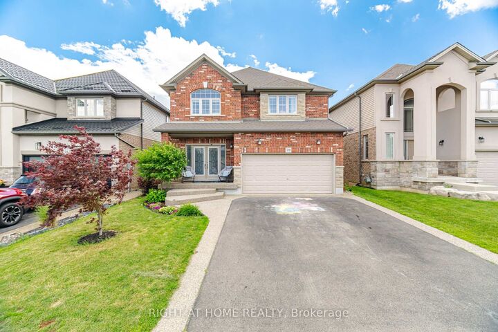 Property Photo: 79 Garinger Crescent ON L0R 1C0