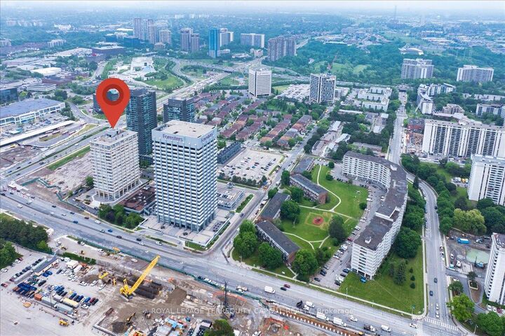 Property Photo: 797 Don Mills Road 1501 ON M3C 1V1