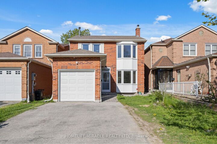 8 Lansbury Drive — photo 1