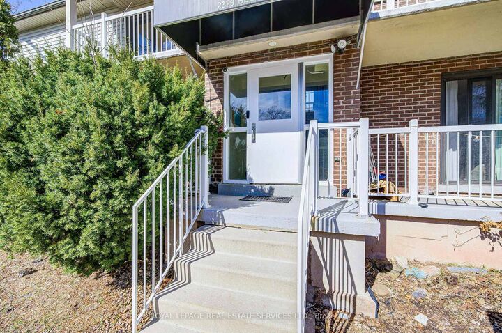 Property Photo: 2329 Belyea Street 3 ON L6L 1N4