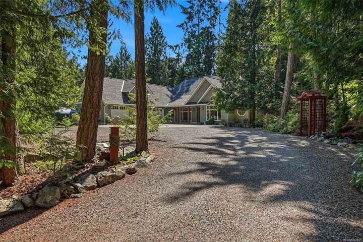 382 Dorset Rd — photo 1