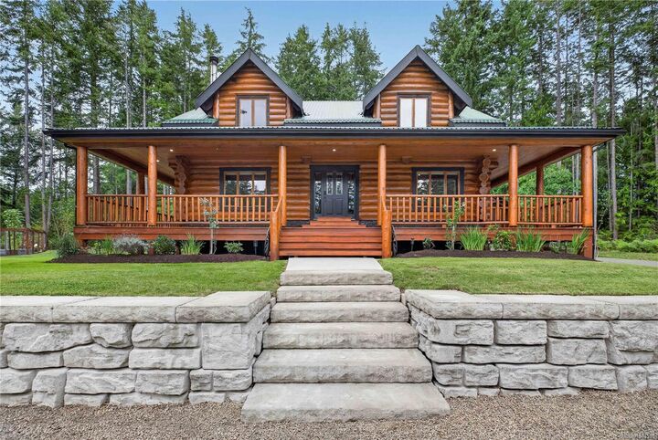 Property Photo: 1258 Barr Dr BC V0R 2M0