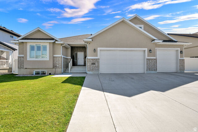 Property Photo:  3032 S 2125 W  UT 84401 