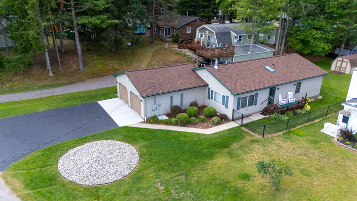 Property Photo: 311 Iroquois Avenue MI 48651
