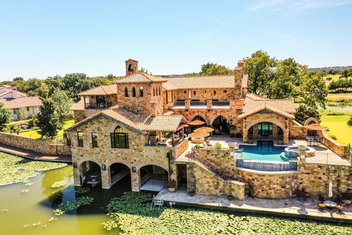 Property Photo:  113 La Posada  TX 78657 