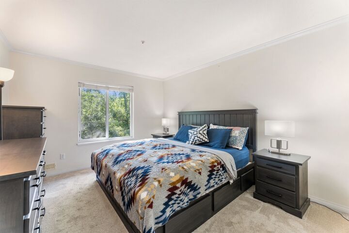 Property Photo: 12155 75A Avenue 406 BC V3W 1B9