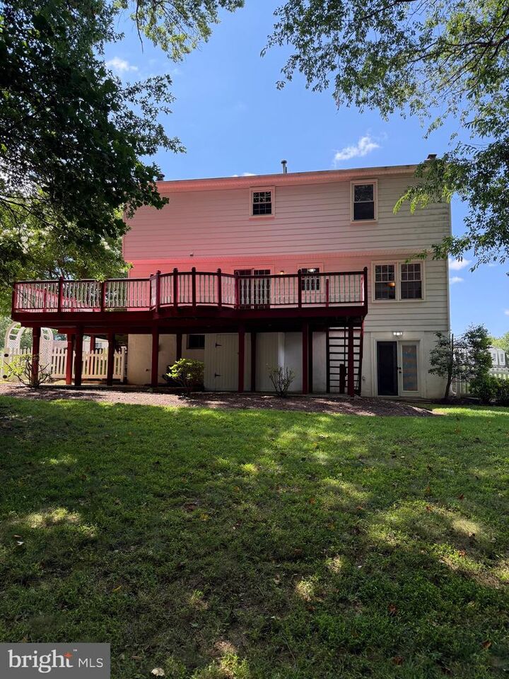 Property Photo: 2229 Deckman Lane MD 20906