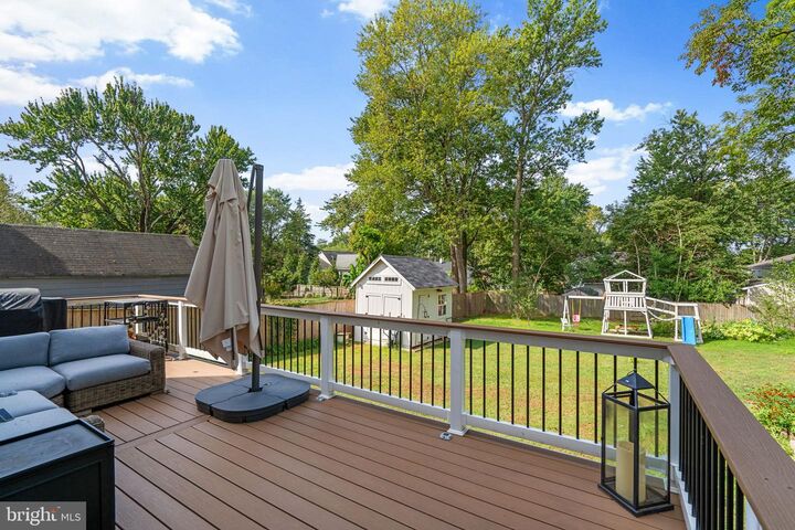 Property Photo: 2854 Fairmont Street VA 22042