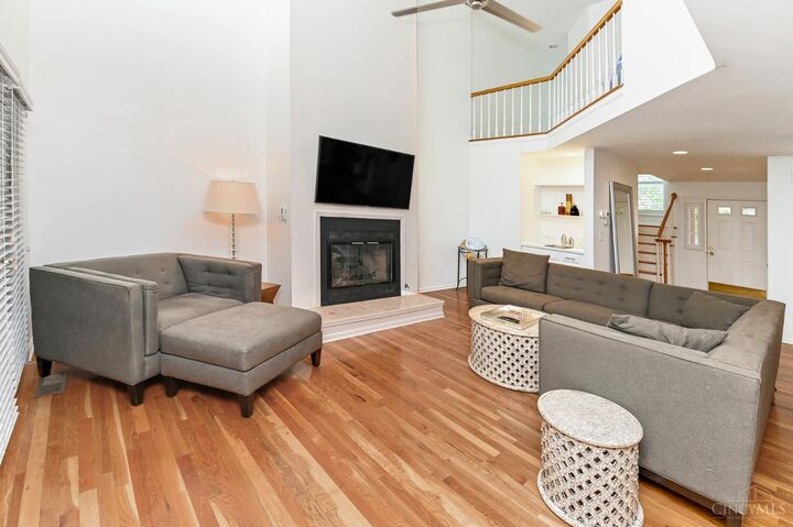 Property Photo: 696 Totten Way OH 45226