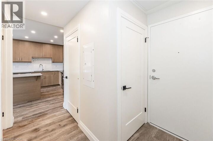 Property Photo:  72 Erb Street East 103  ON N2J 1L8 