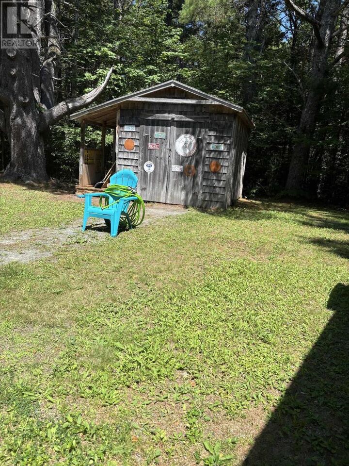 Property Photo:  2031 East Clifford Road  NS B4V 7R9 