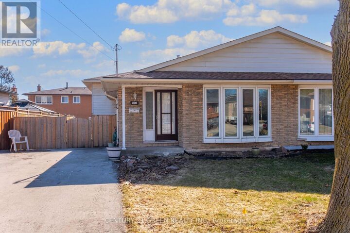 Property Photo: 729 West 5th Street ON L9C 3R3