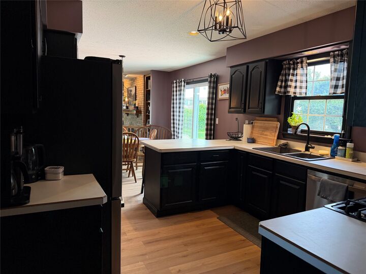 Property Photo: 2232 Foxwood Drive PA 16510