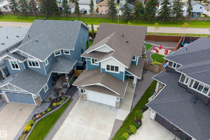 Property Photo:  23 Jamison Crescent  AB T8N 7X7 