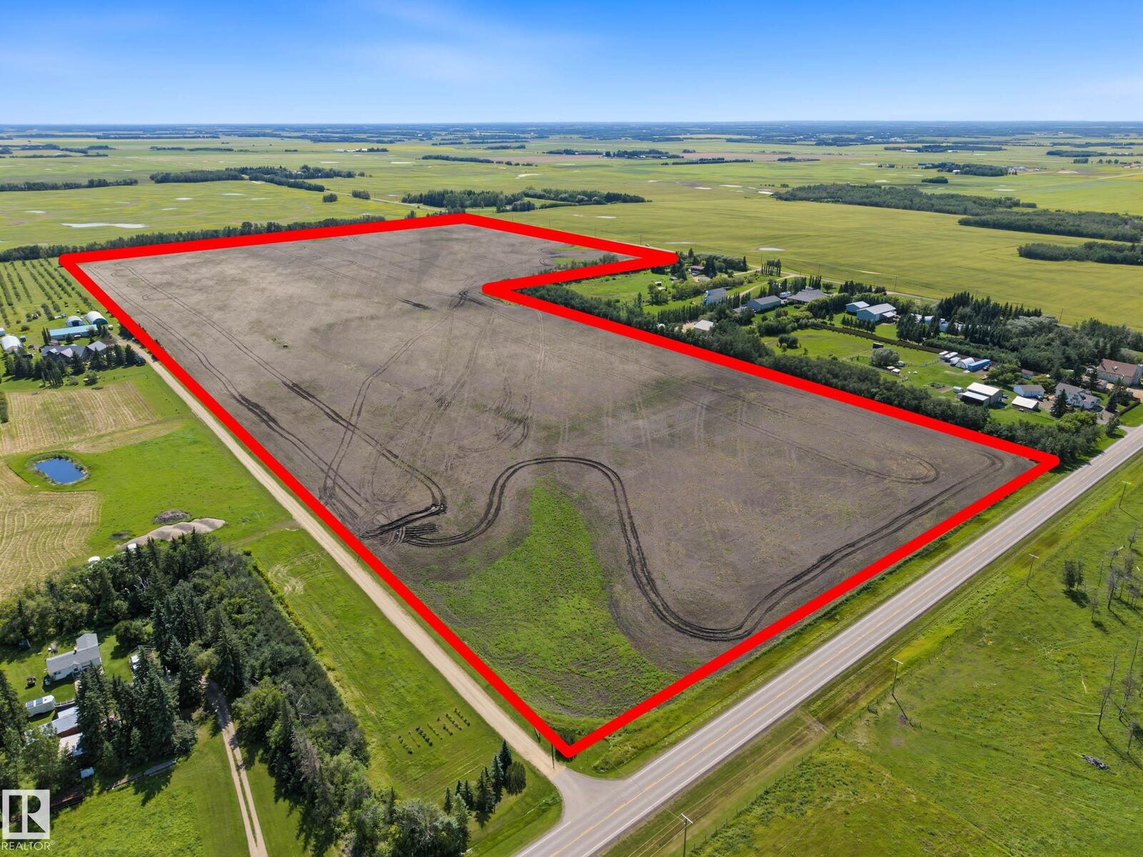 Property Photo:  Township Rd 490 Range Road 252  AB T4X 2N4 