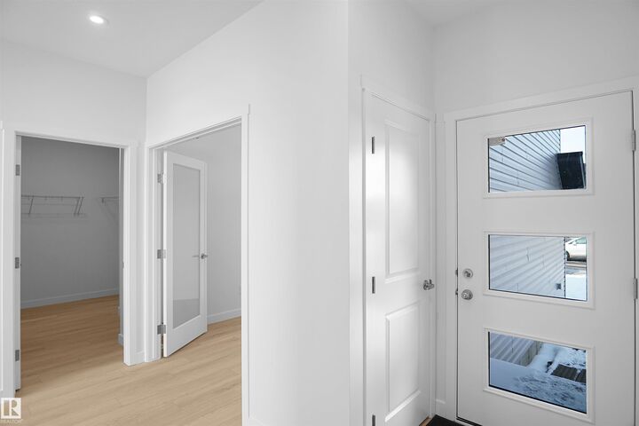 Property Photo: 7239 182 Avenue NW AB T5Z 0V6