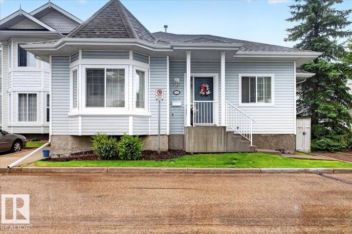 Property Photo:  1780 Glastonbury Boulevard NW 52  AB T5T 6P9 