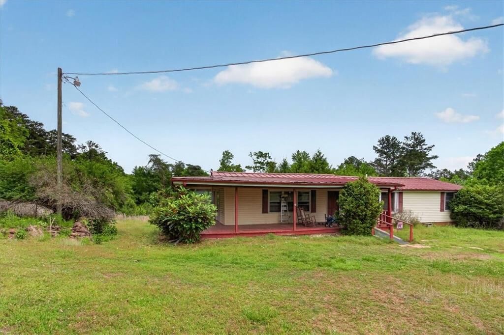 Property Photo:  205 Upper Bethany Trail  GA 30107 