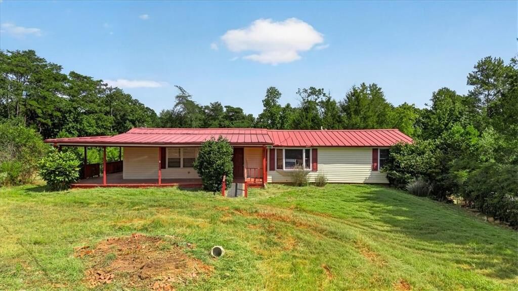 Property Photo:  205 Upper Bethany Trail  GA 30107 