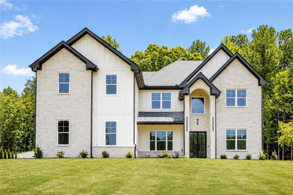 Property Photo: 187 Chariot Court GA 30549