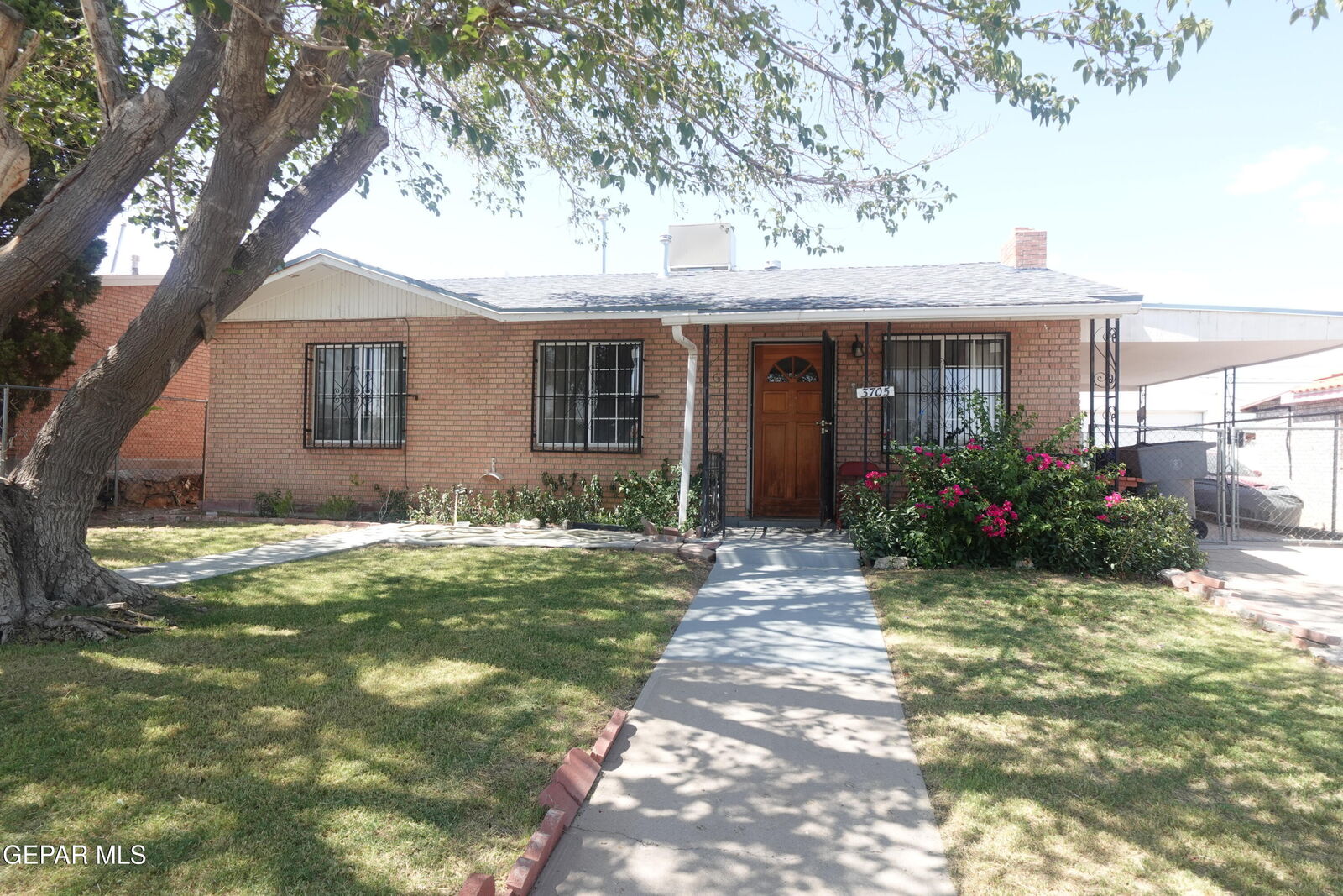 Property Photo: 3705 Flory Avenue TX 79904