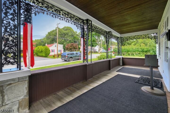 Property Photo:  17 Bassett Ave  NJ 07803 