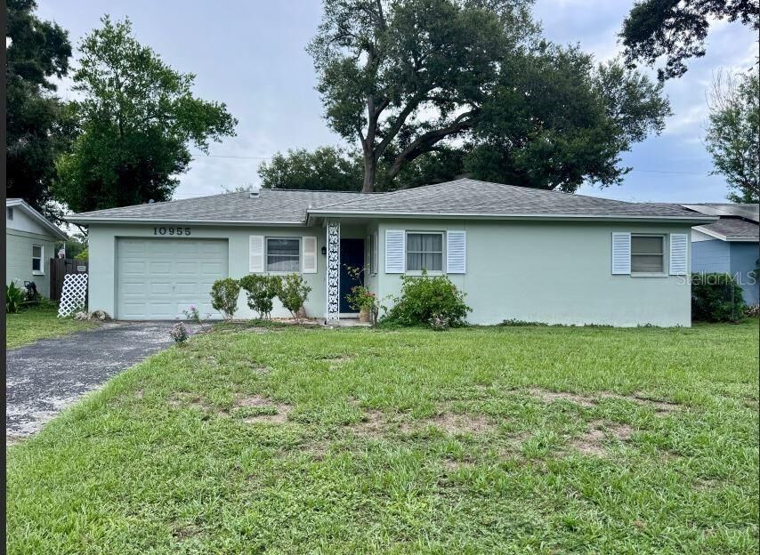 Property Photo: 10955 111th Street FL 33778