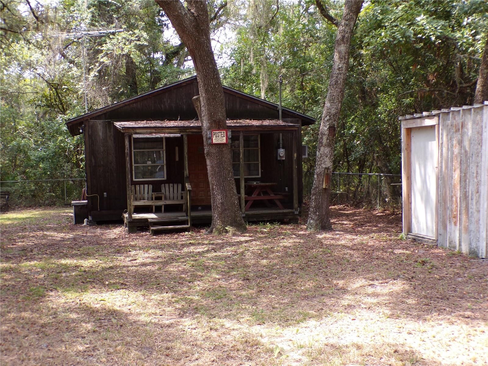 Property Photo: 30 NE 478th Avenue FL 32680