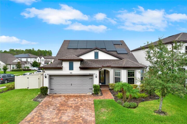 Property Photo:  19234 Mossy Pine Drive  FL 33647 