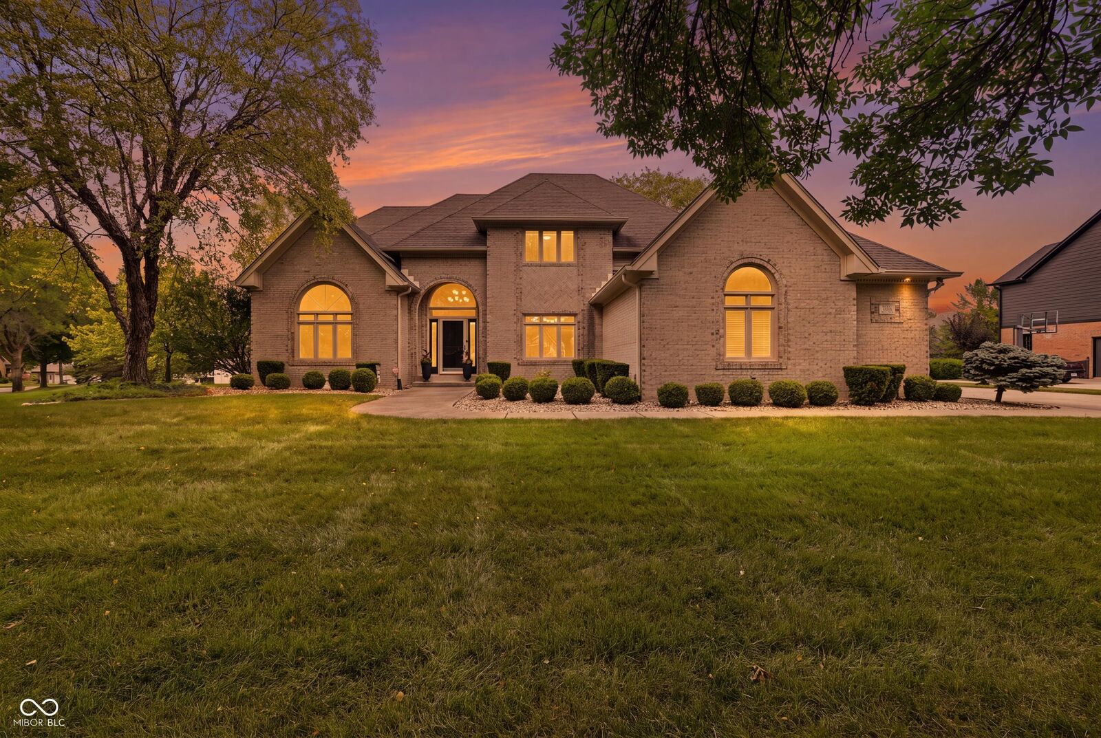 Property Photo:  3750 Eagle Crest Court  IN 46143 