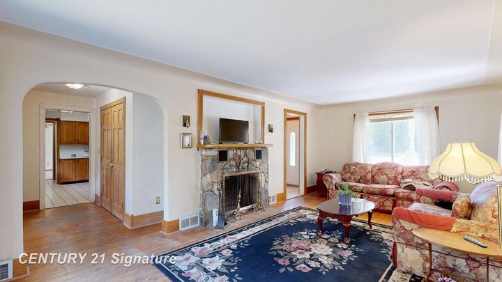 Property Photo: 5255 N Seymour Road MI 48433-1028