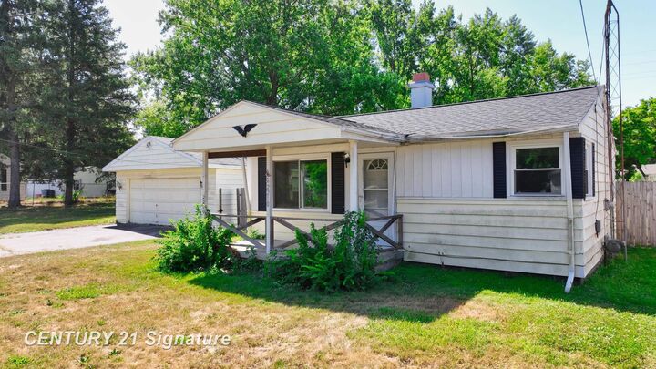 Property Photo: 2210 Williamson Avenue MI 48529