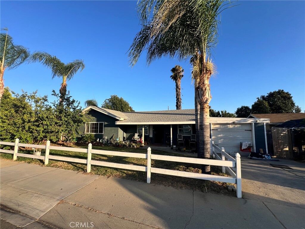 Property Photo:  725 W Ralston Street  CA 91762 