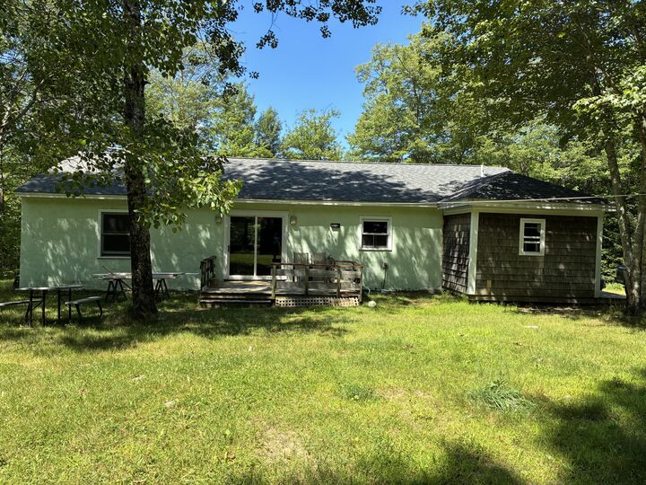 Property Photo:  9 Meadow Brook Lane  ME 04684 