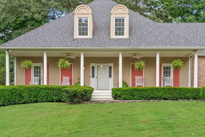 Property Photo:  811 River Run  TN 37043 