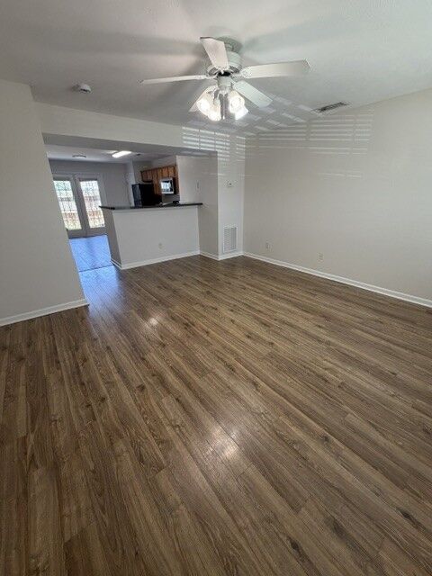 Property Photo: 136 Oak Valley Cir TN 37167