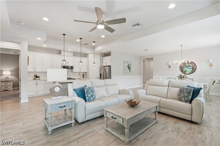 Property Photo:  14796 Windward Lane  FL 34114 