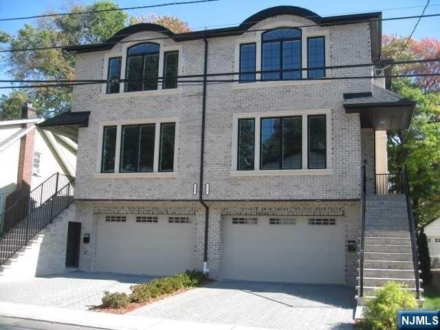 Property Photo: 816 Jassamine Way NJ 07024