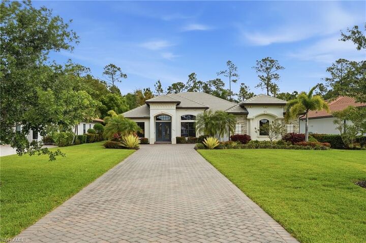Property Photo:  2327 Somerset Pl  FL 34120 