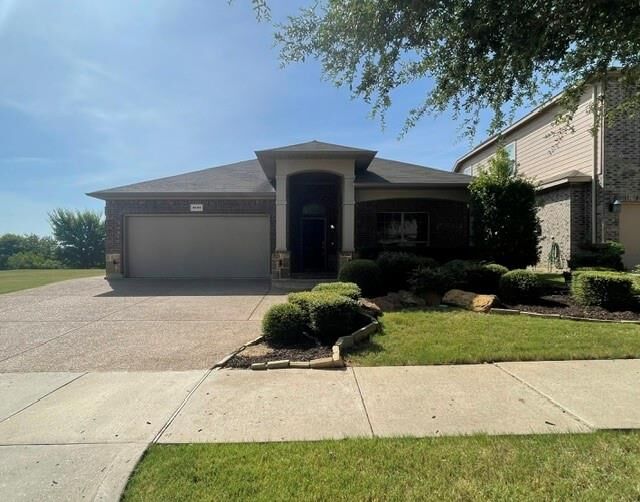 Property Photo: 4605 Hidden Meadow Trail TX 76226