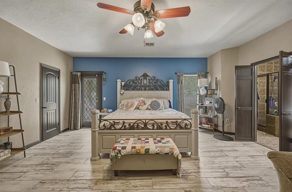 Property Photo: 19704 Harness Court OK 73012