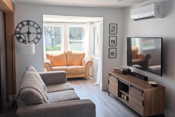 Property Photo:  106 Spring Park Road  PE C1A 3Y4 