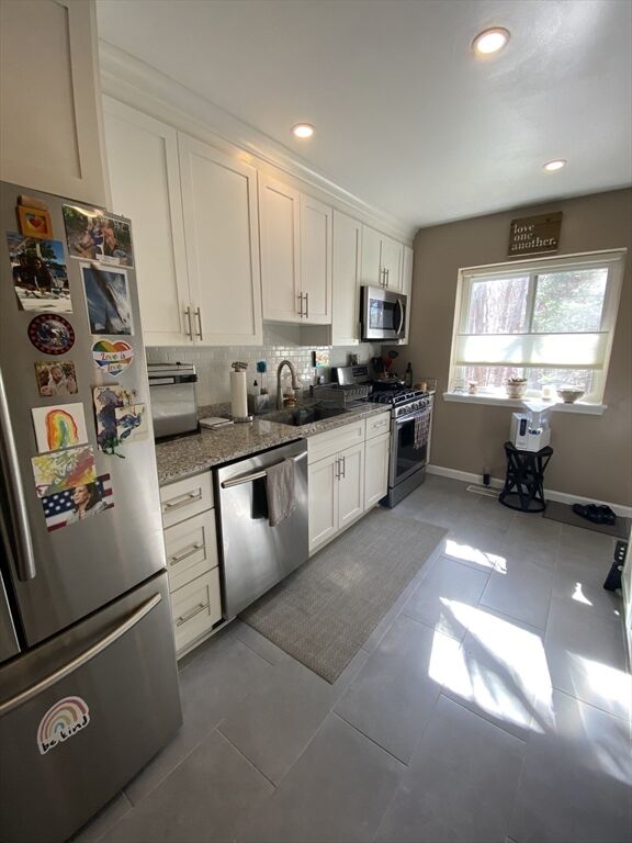 Property Photo: 14 Bayberry Dr 1 MA 02068