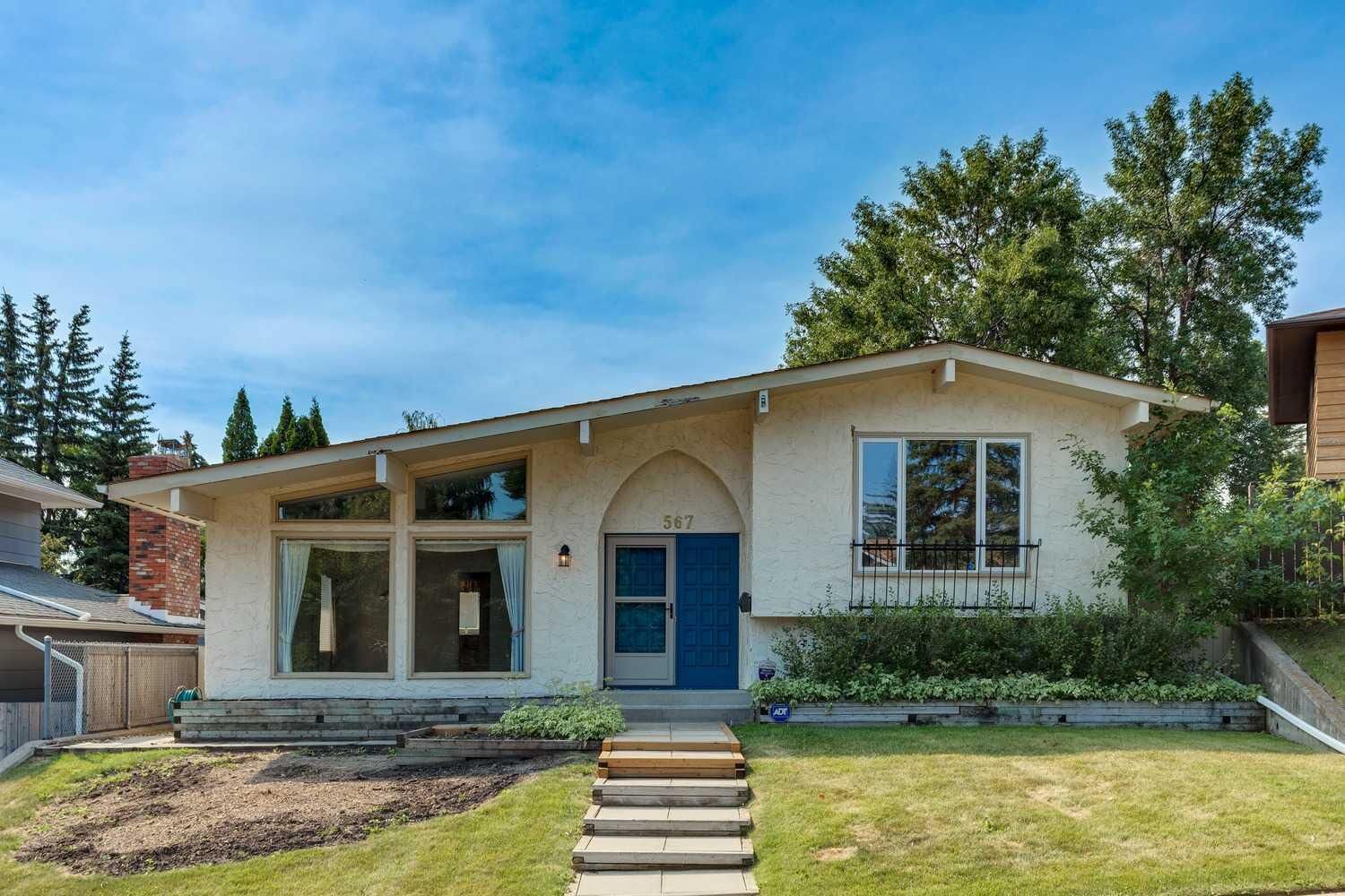 Property Photo:  567 Parkridge Drive SE  AB T2J 5C5 