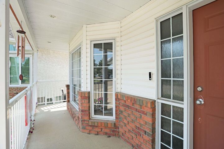 Property Photo: 35 Parkland Close E AB T1R 0M2