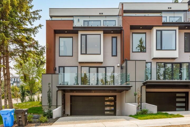 2703 Erlton Street SW 1 — photo 1